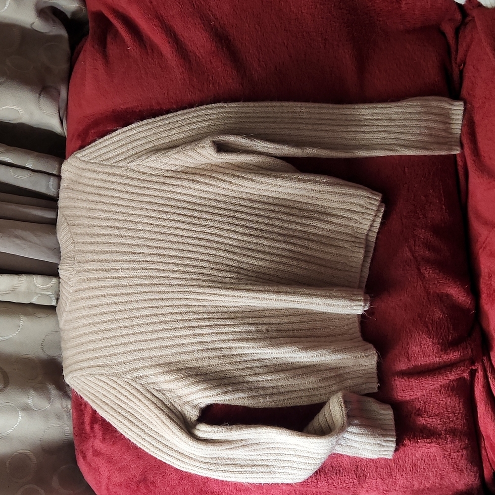 Divided Pale Pink Sweater Large